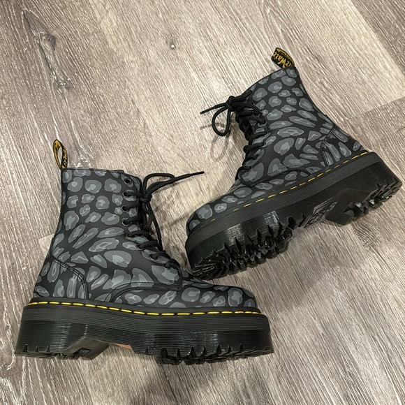 JADON BOOT LEOPARD PRINT PLATFORMS SIZE 6 - Picture 5 of 15